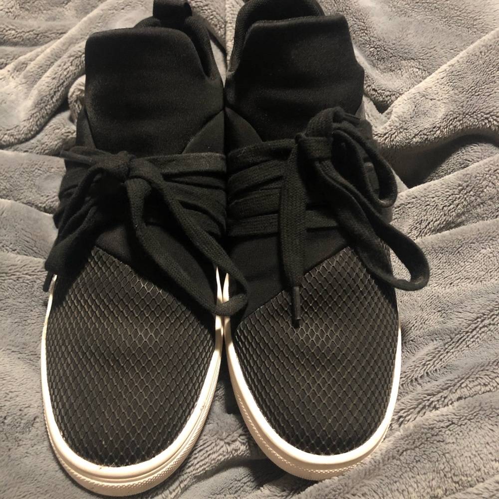 Steve Madden lancer sneakers